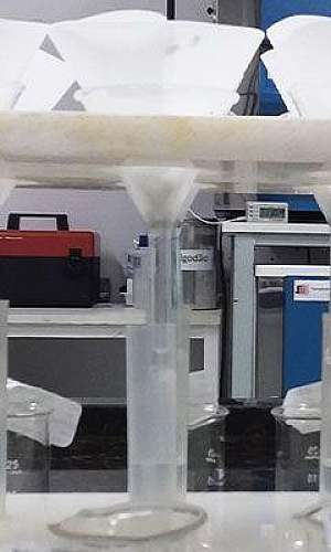 Laboratório químico Laboratório químico