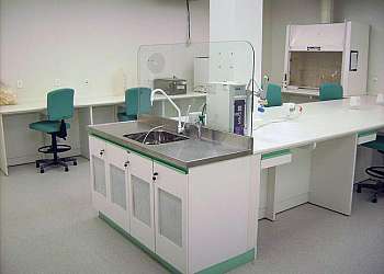 Laboratório de análises microbiológicas